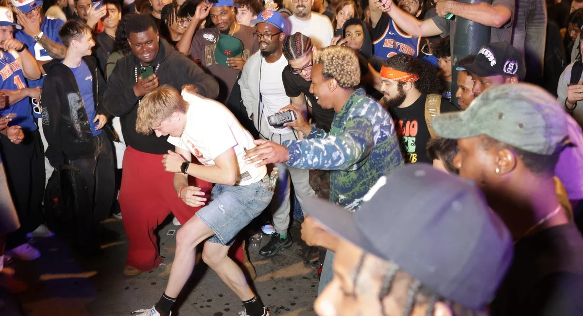 Knicks Fans Swarm Midtown, Several Arrested After Team's First Loss of NBA Finals (2026)